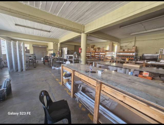 1,383M² WAREHOUSE FOR SALE IN JEPPESTOWN